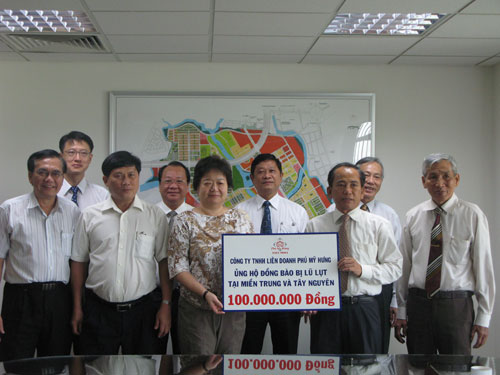Đóng góp hơn 152 triệu đồng cho đồng bào bị lũ lụt tại miền Trung và Tây Nguyên