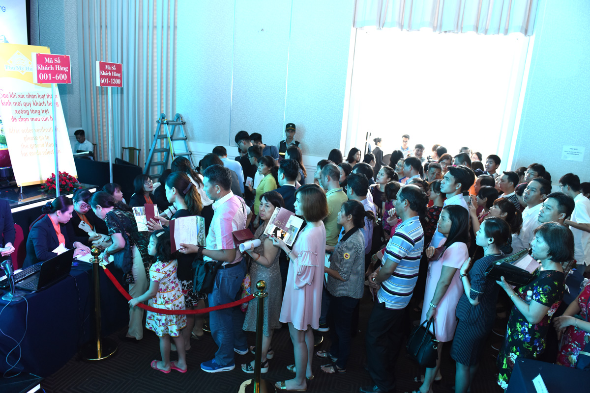 600 khách hàng chờ mua Phú Mỹ Hưng Midtown giai đoạn 3