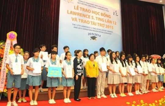 Trao học bổng Lawrence S. Ting lần thứ 12 cho hs, sv khó khăn