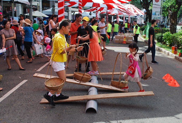 Gần 10,000 người tham dự Ngày hội Phú Mỹ Hưng hướng về trẻ em
