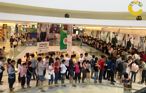 Cơn bão “sale khủng đến nửa đêm” đã quay trở lại Crescent Mall.