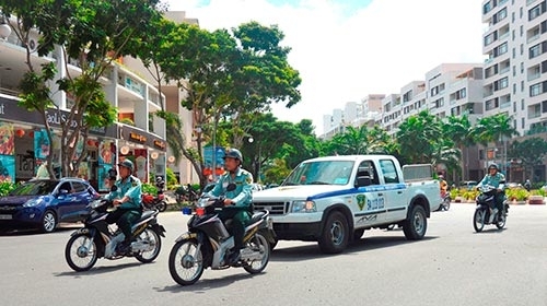 Khu Đô Thị Phú Mỹ Hưng – Nhìn Từ Bên Trong: Kỳ 4: Những người canh giữ bình yên