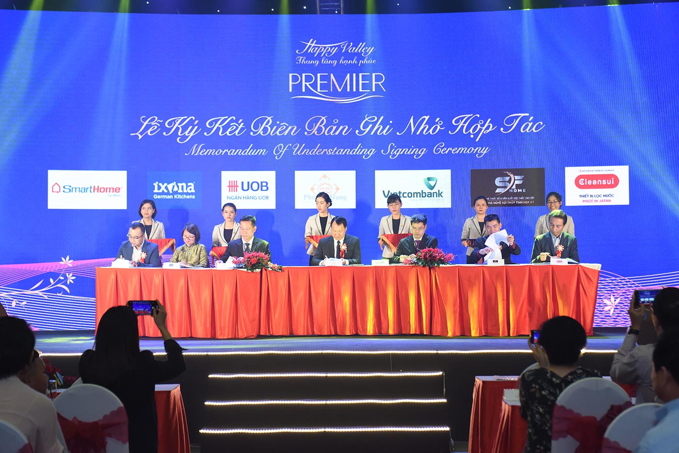 Ưu đãi đặc biệt về gói trang thiết bị nội thất dành riêng cho khách hàng Happy Valley Premier