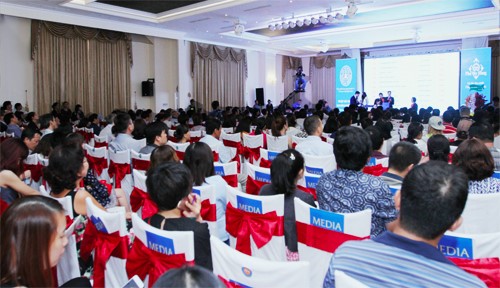 160 căn hộ chục tỷ bán hết trong 2 giờ