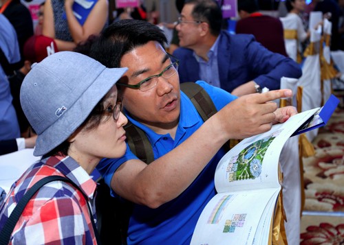 160 high-end apartments sold out within 2 hours