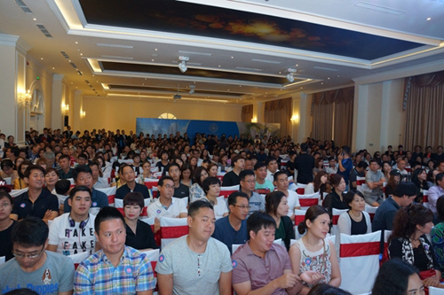 Giải mã cơn sốt Riverpark Premier