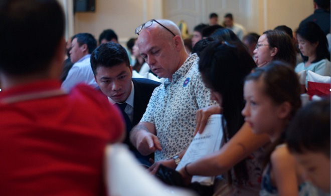 Real estate: Foreign buyers “adore” standard products