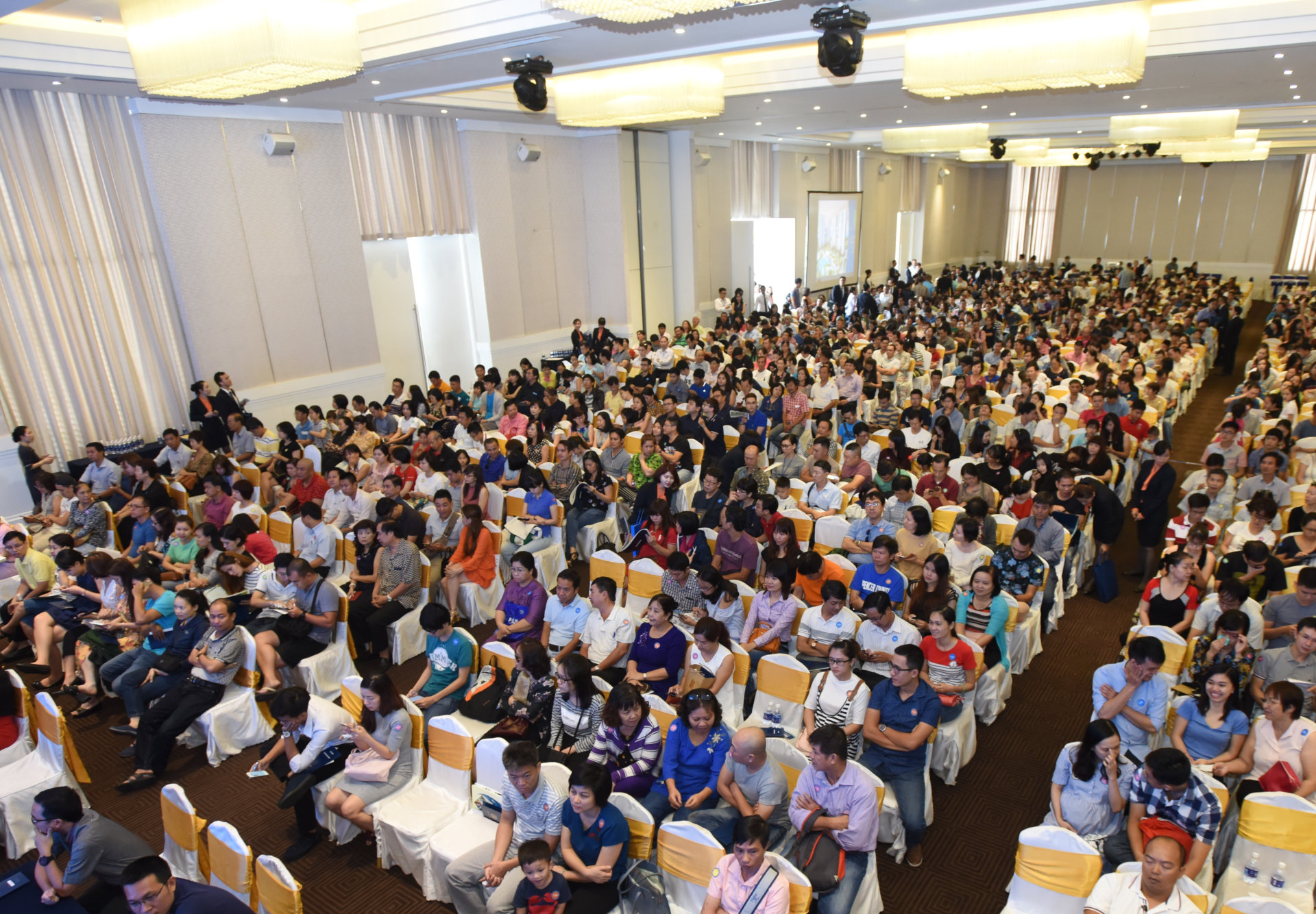 Hơn 1,000 người đăng ký mua nhà Phú Mỹ Hưng