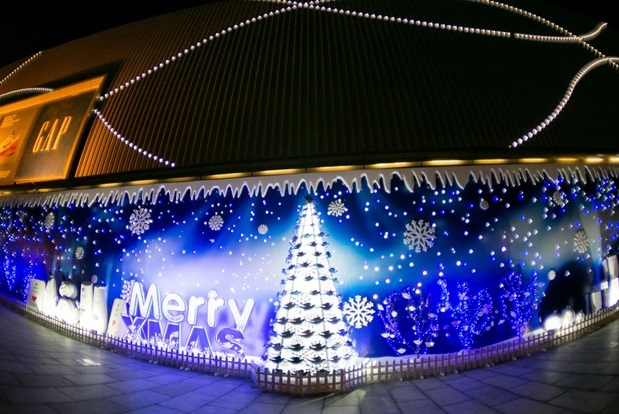 Trung tâm thương mại – điểm đến chưa bao giờ cũ trong mùa Giáng Sinh